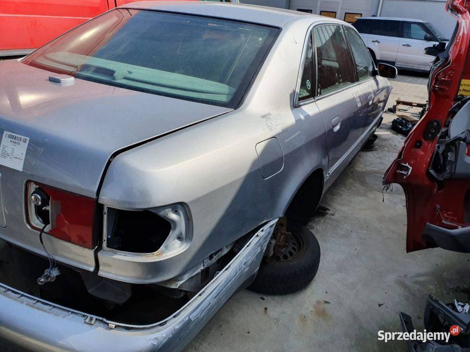 ĆWIARTKA BŁOTNIK PRAWY TYŁ AUDI A8 D2 LY7W Lipno