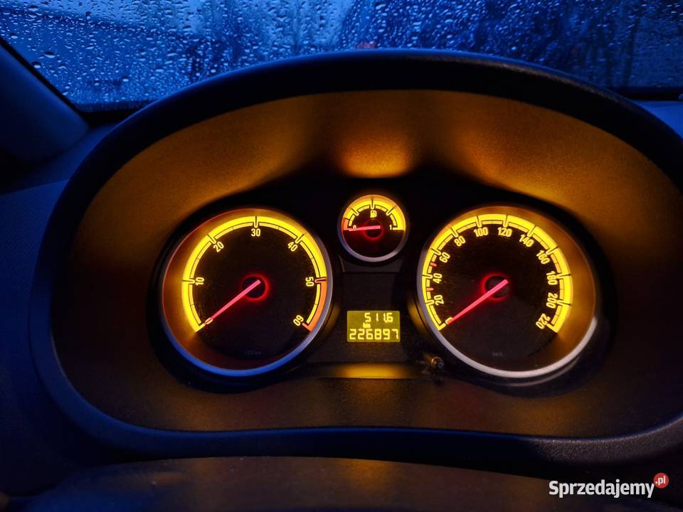 mam do sprzedania Opel Corsa D 13 CDTI 2011 Lasków