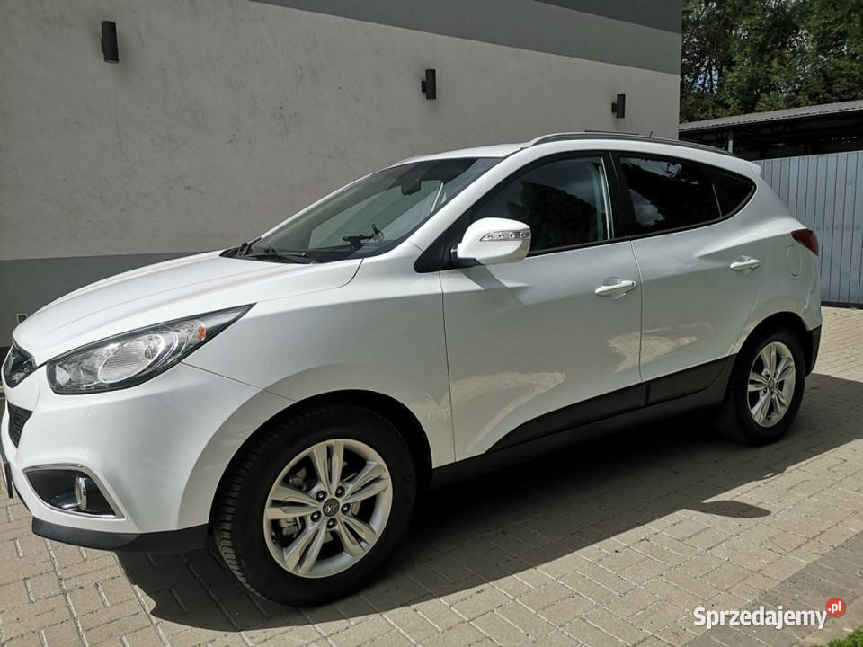 Hyundai ix35 17 CRDI Klimatyzacja Sensory Alu 17 Samochody osobowe dolnośląskie Strzegom