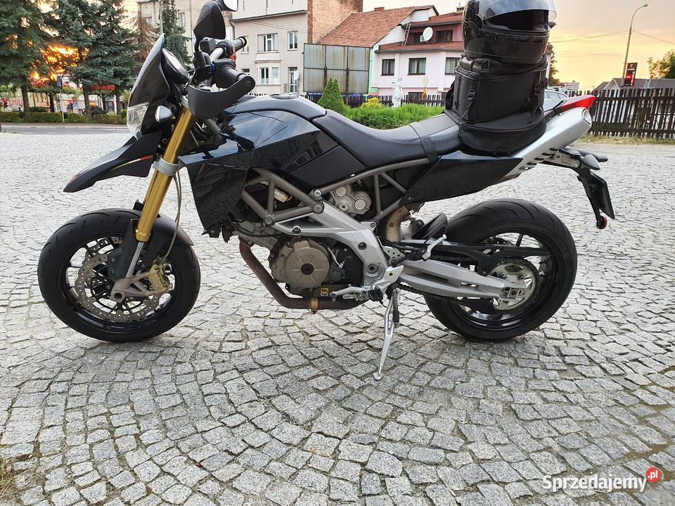 Aprilia Dorsoduro 750