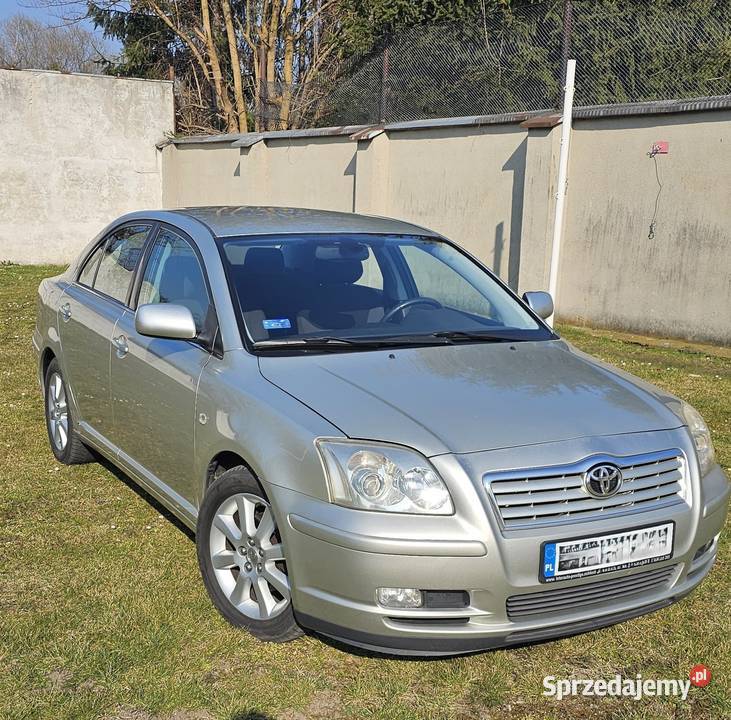 Toyota Avensis T25 sedan 18 Benzyna 2004 isofix Mietków