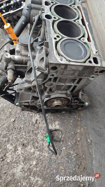 SILNIKA SŁUPEK AHL VOLKSWAGEN PASSAT B5 16B Włoszczowa