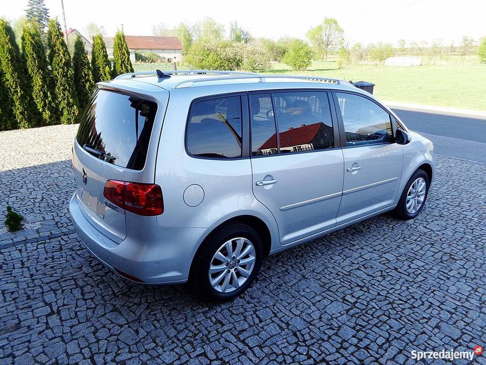 Do sprzedania Volkswagen Touran srebrny