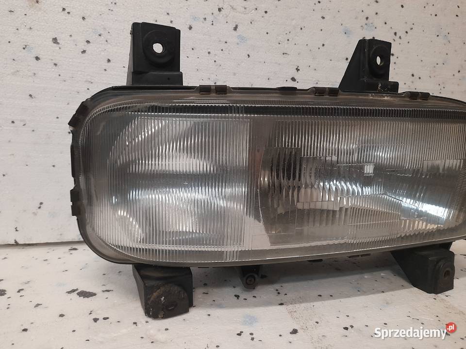 Lampa przednia prawa przód reflektor 9738200261 Wyszków