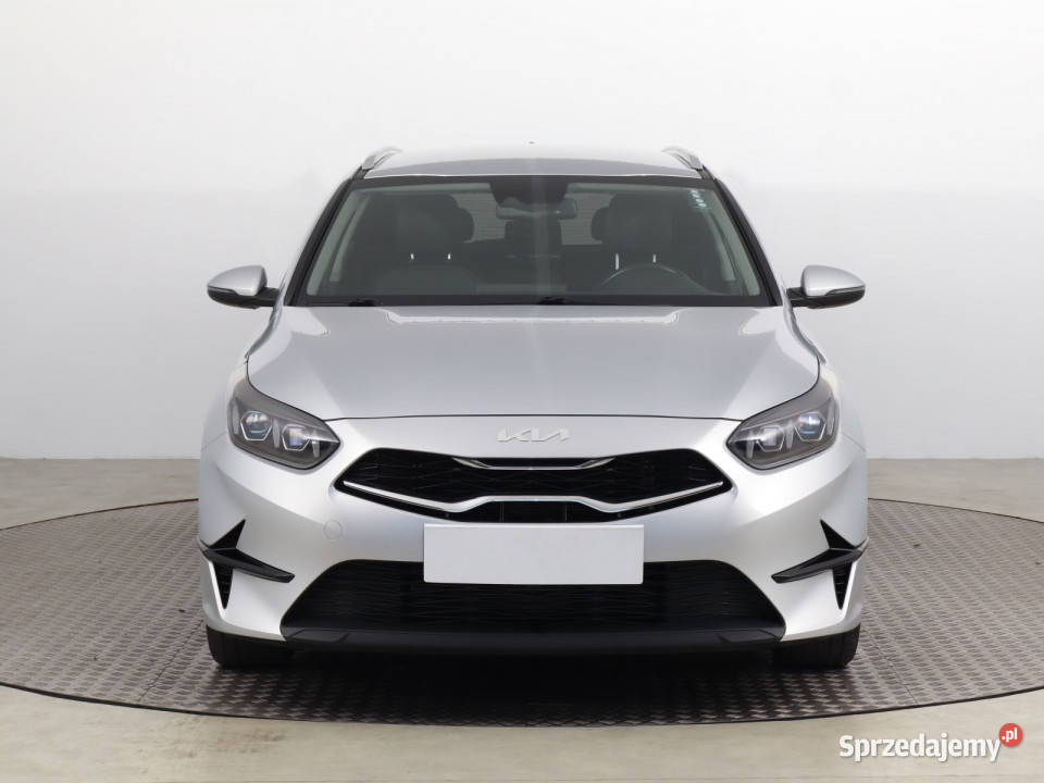 Kia Ceed 15 TGDI Rok produkcji 2022 Bielany Wrocławskie