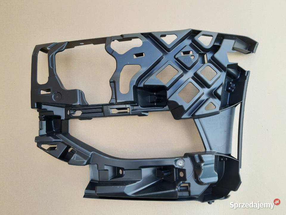 VW GOLF VII LIFT ŚLIZG MOCOWANIE ZDERZAKA LEWY Bieleń