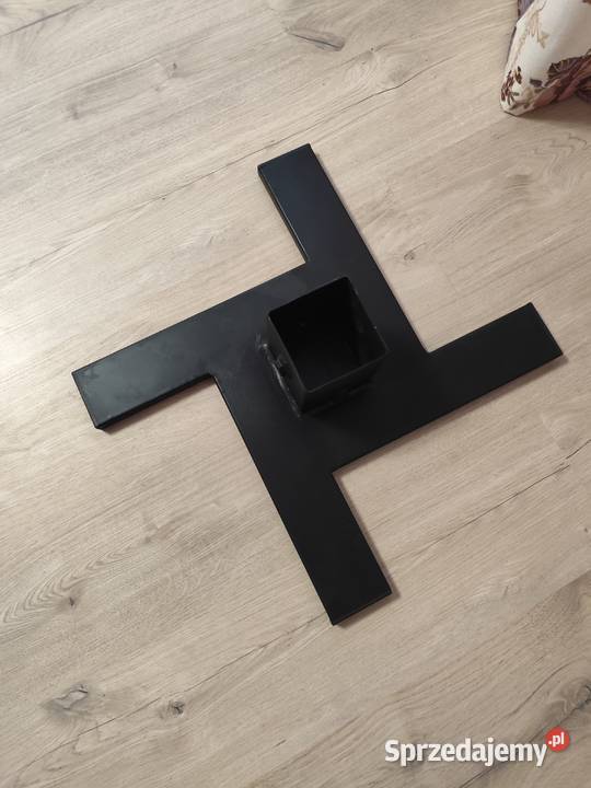 Stojak na choinkę METALOWY Zamość sprzedam