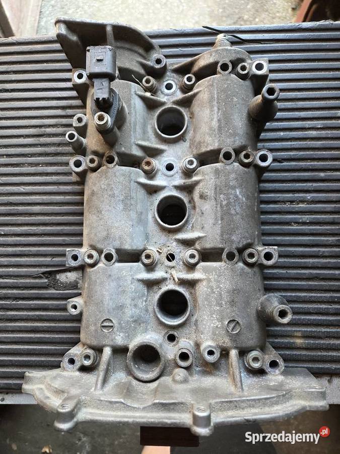 Ukrywa zaworów polo 12 benzyna 03E 103 475 h osobowe Łagów