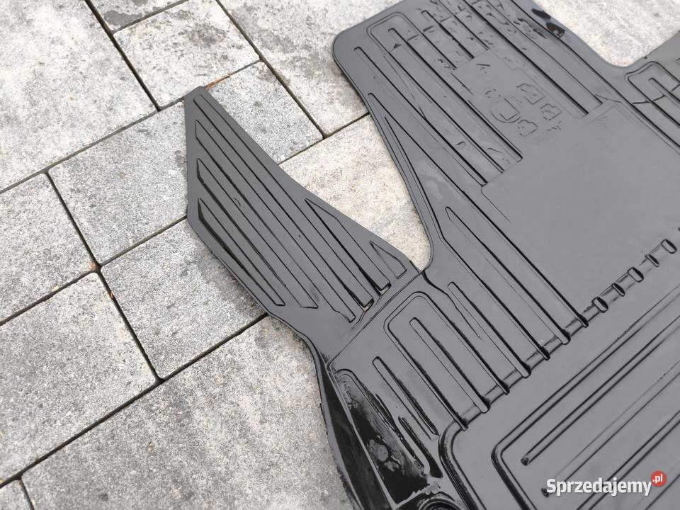 Dywaniki gumowe Lexus RX IV 20162022 Oryginalne Dywaniki Nowe Gizewo