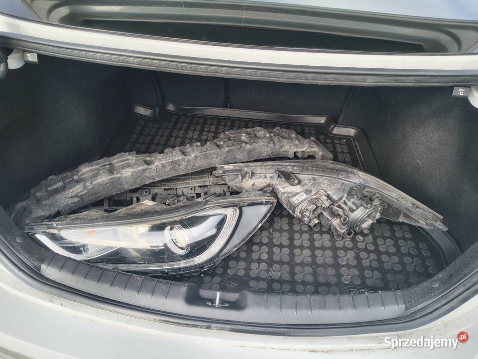 Hyundai Elantra VI 16 CRDI Grybów