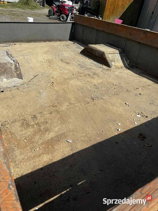 Przyczepa jednoosiowa mocna