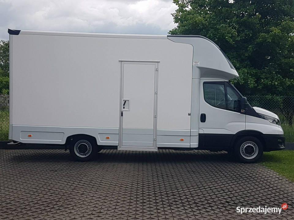 Iveco Daily KONTENER NISKOPODŁOGOWY 443x223x242 serwisowany w ASO Iveco śląskie Poręba