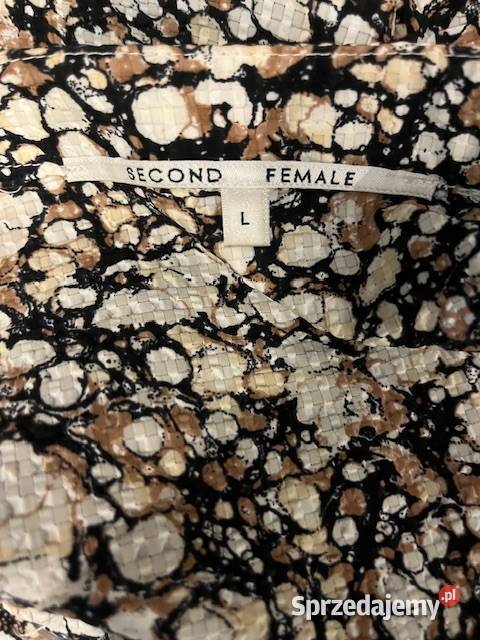 Second Female sukienka Karbowana luźny fason Choszczno