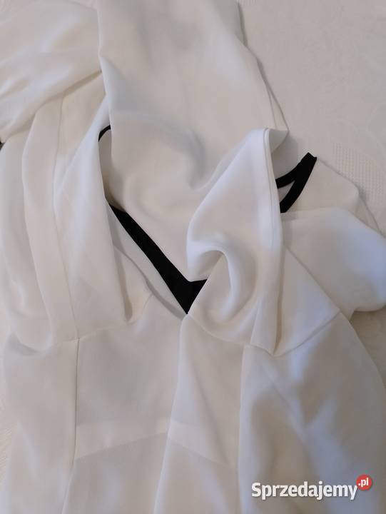 Biała BLUZKA z czarną koronką i kokardą długie