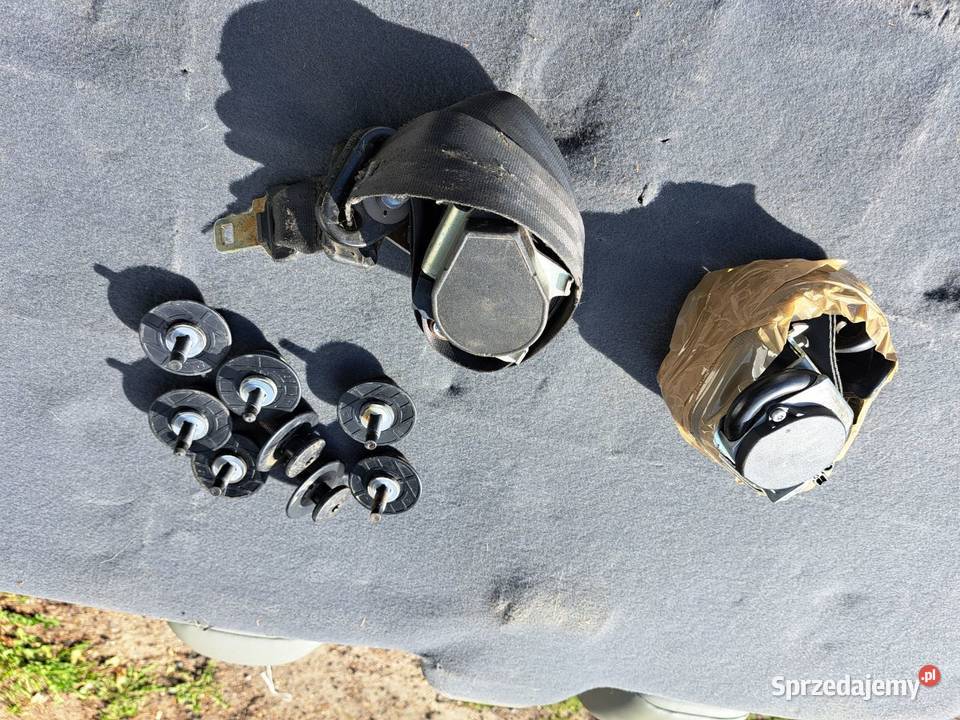 Renault Trafic siedzenia drugiego rzędu Burszewo