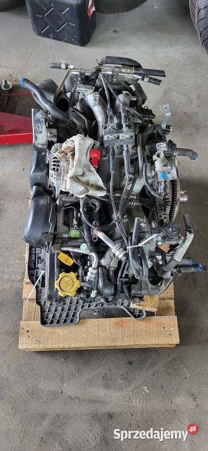 Silnik subaru Forester 20 benzyna Narol