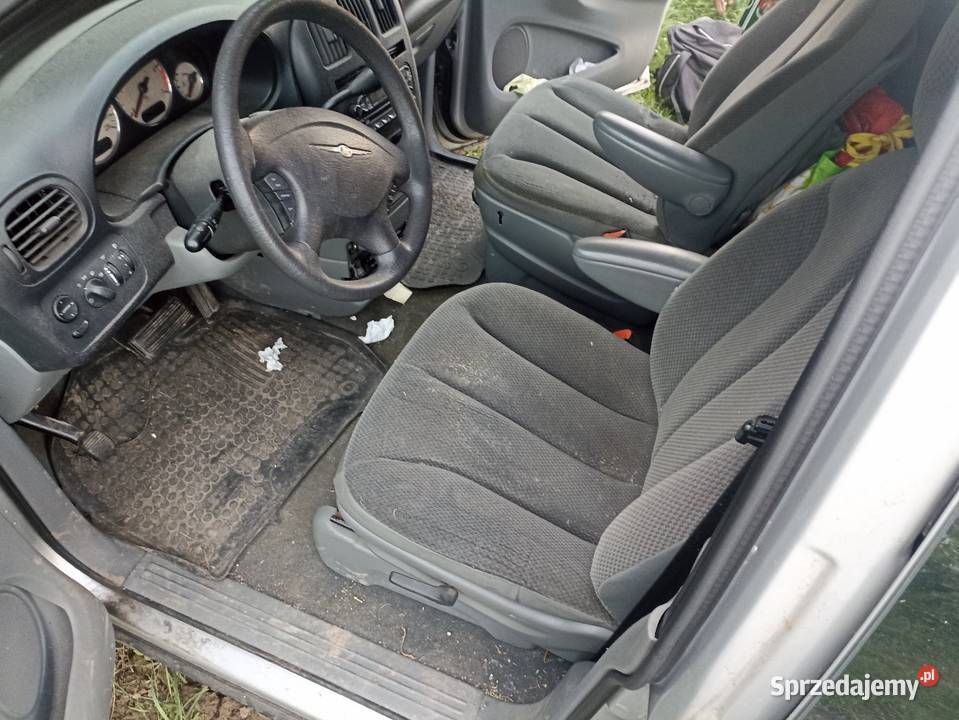 na sprzedaż chrysler Voyager na część CD Lublin