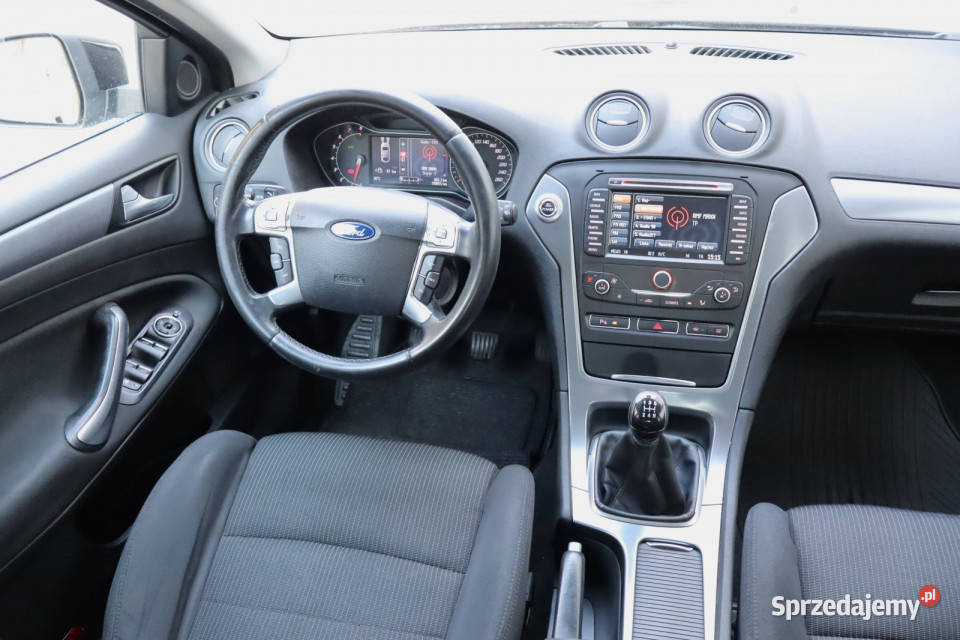 Ford Mondeo 20 16V tempomat