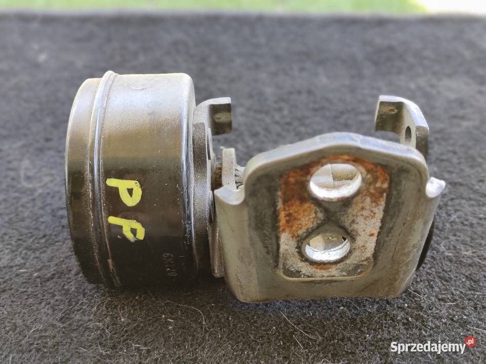 Peugeot 207 5 drzwi prawy przód zawias Częstochowa