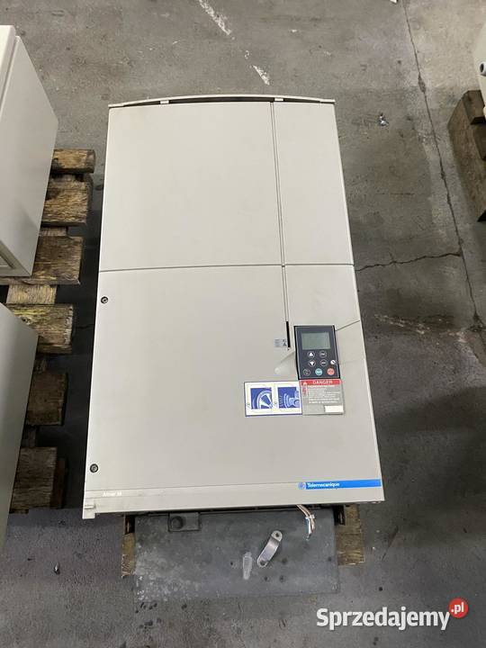 Falownik SCHNEIDER ALTIVAR 38 55kW ATV38HD64N4 Głowno