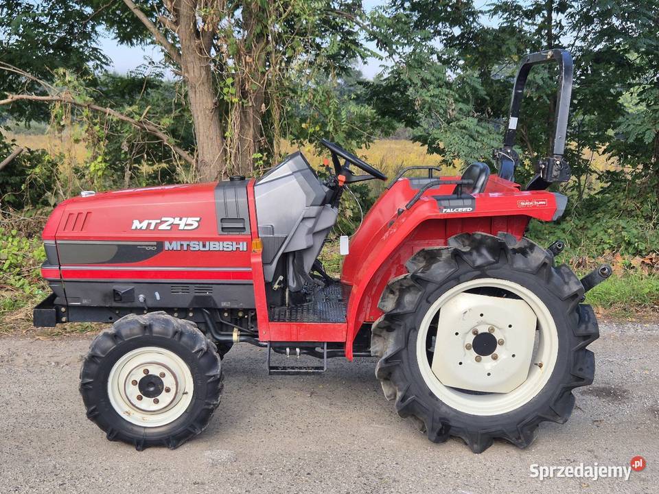 Traktorek traktor MITSUBISHI MT245D 24 44 Małuszyn