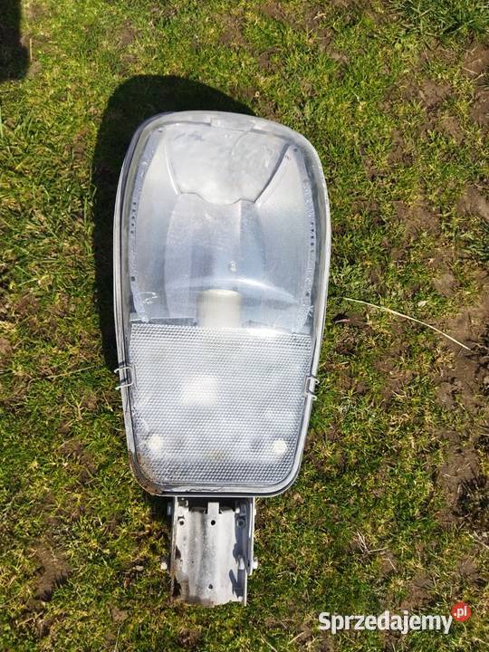Stara lampa uliczna prl kompletna Bez rdzy świętokrzyskie Maruszów