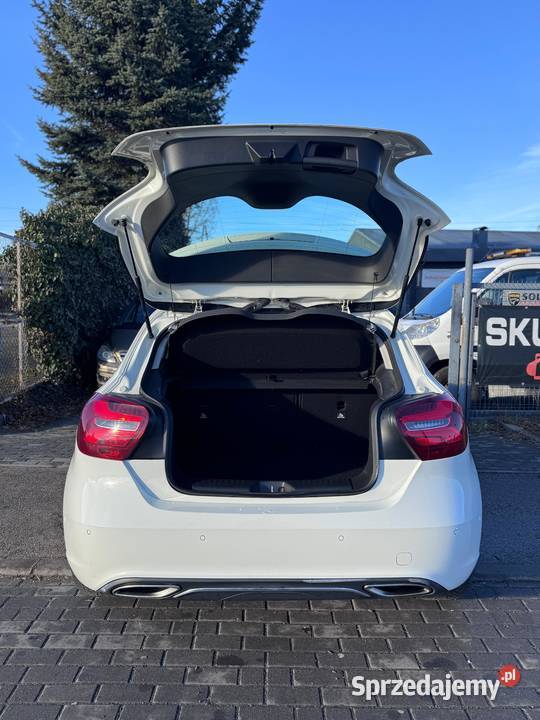 MercedesBenz Klasa A W176 16 A180 BENZYNA 2015 automatyczna