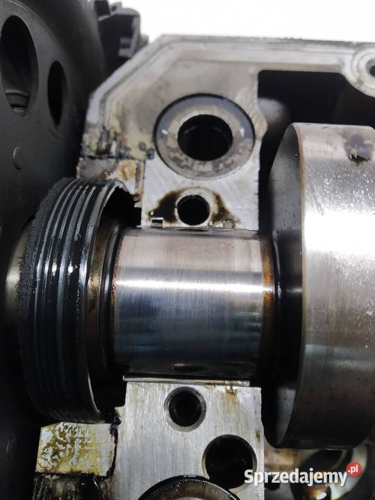 GŁOWICA KOMPLETNA 038103373R 19 TDI VW