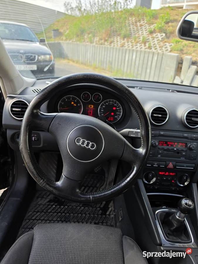 Audi A3 8P 20 FSI 3d uszkodzony lubelskie Lublin sprzedam