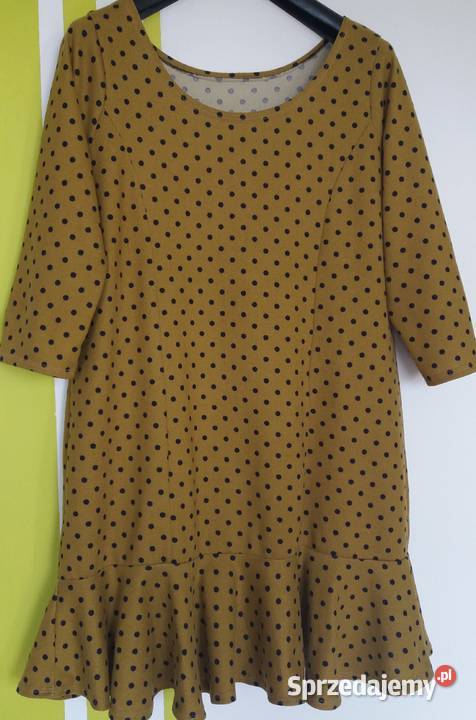 L DZianinowa sukienka z falbanką Gliwice