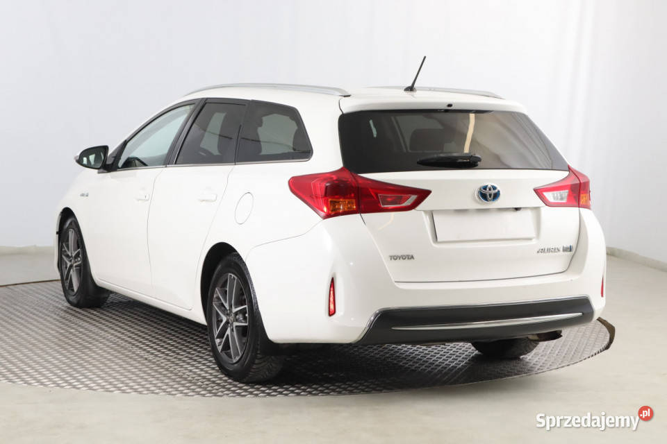 Toyota Auris Hybrid Zabrze