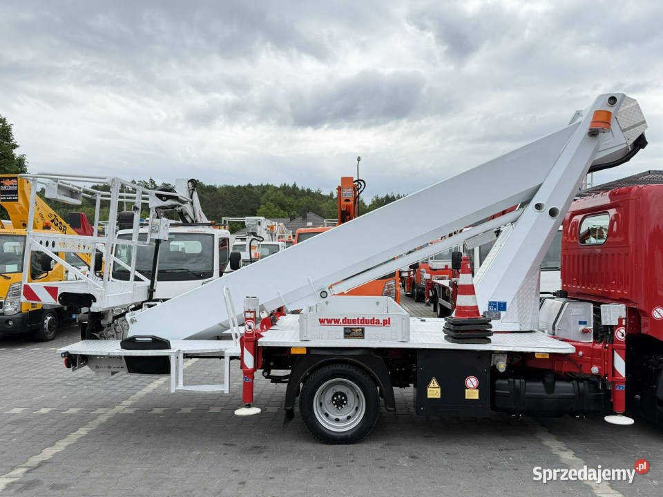 Nissan Cabstar Podnośnik Koszowy 26m Palfinger Widełki