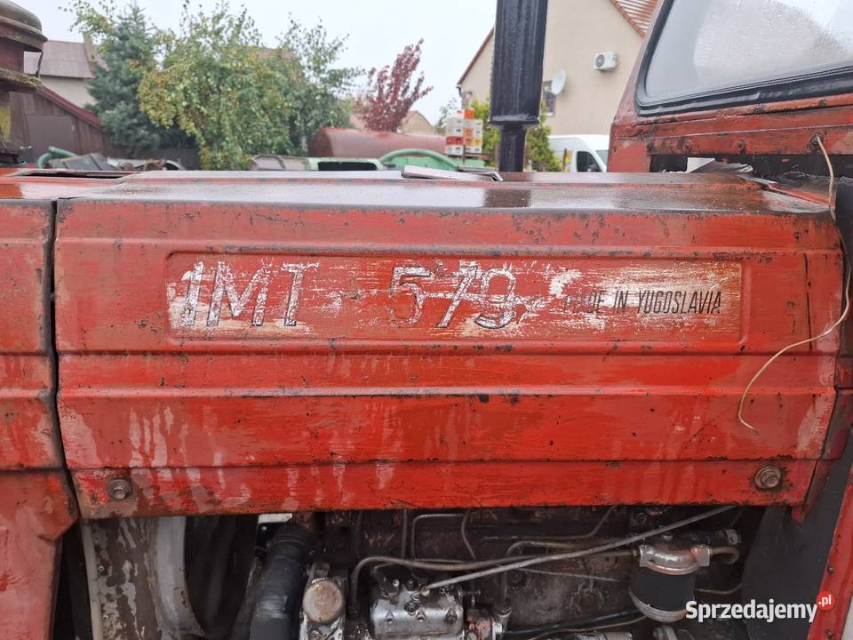 Ciągnik rolniczy IMT 579 Silnik Perkins 4p Skrzynia biegów Manualna