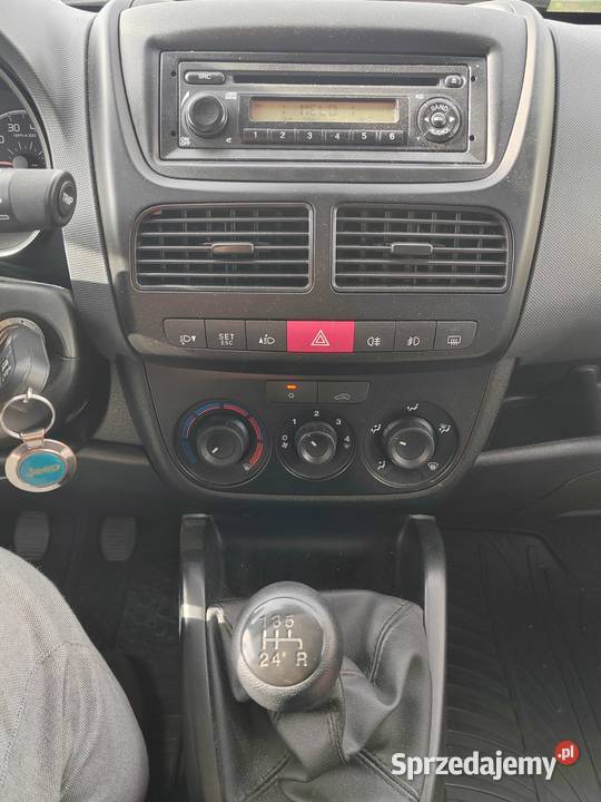 Fiat Doblo 14 benzyna 95 osobowy klima 179616km wielkopolskie Bożatki