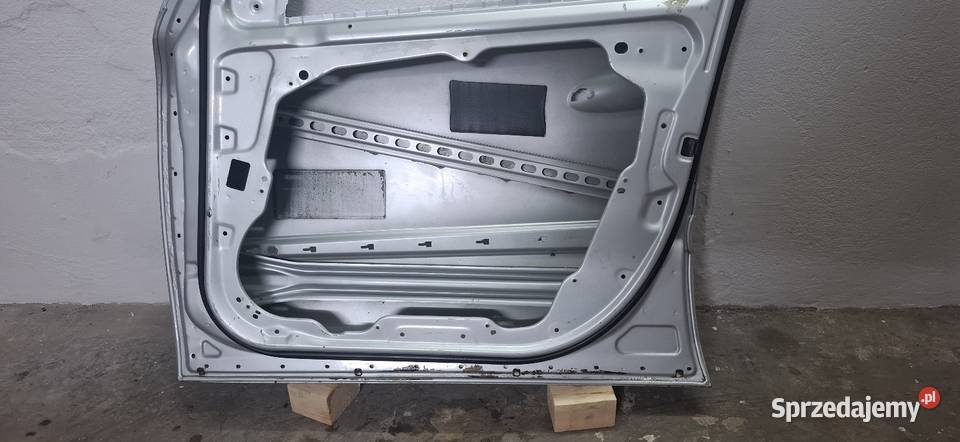 Drzwi Przednie Prawe Mercedes Sandomierz