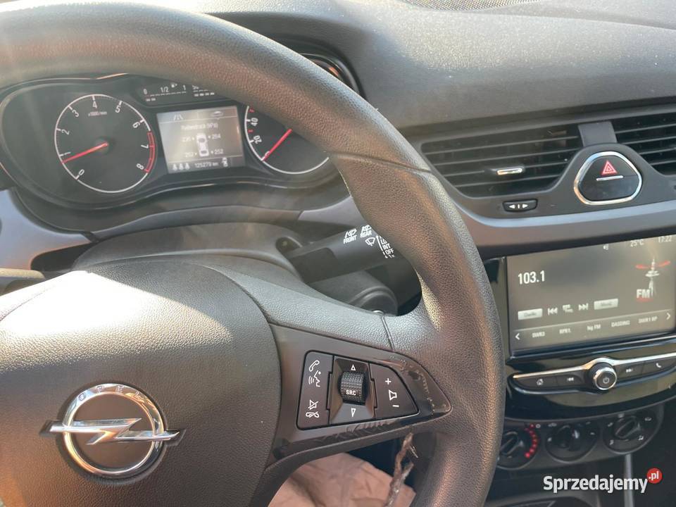 Opel Corsa E 14 90 światła do jazdy dziennej Wadowice