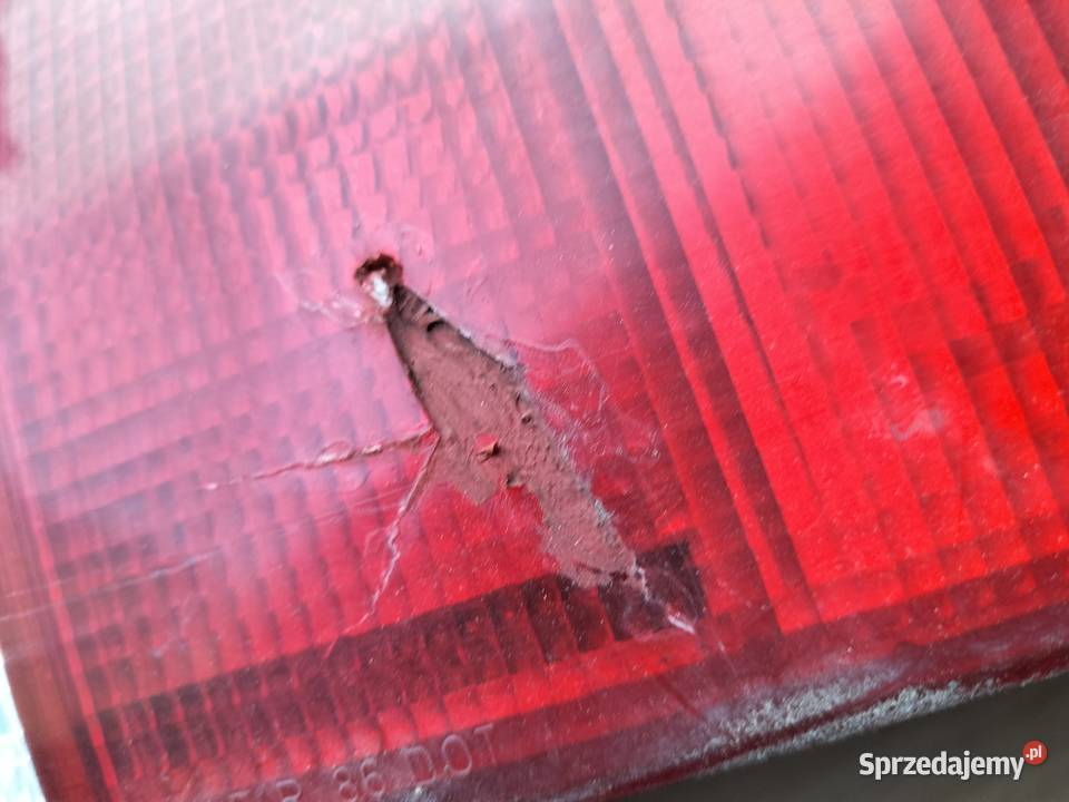 AUDI 80B3 B3 LAMPA LAMPA TYŁ TYLNA PRAWA KLAPA lubelskie Kamień-Kolonia sprzedam