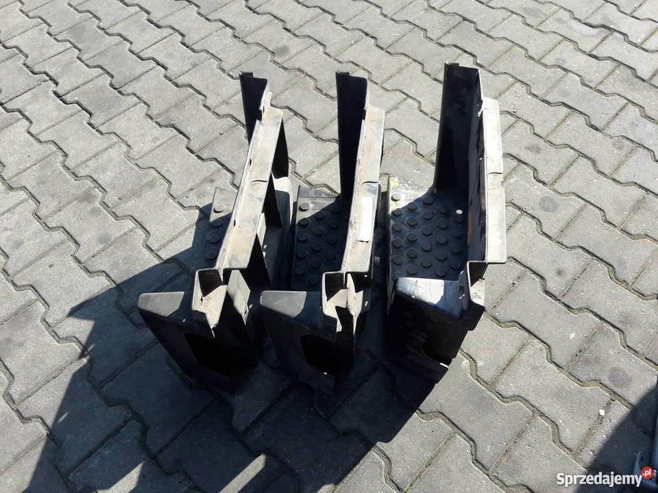 6736600301 WNĘKA STOPNIA PRAWA MERCEDES 814 817 Częstochowa