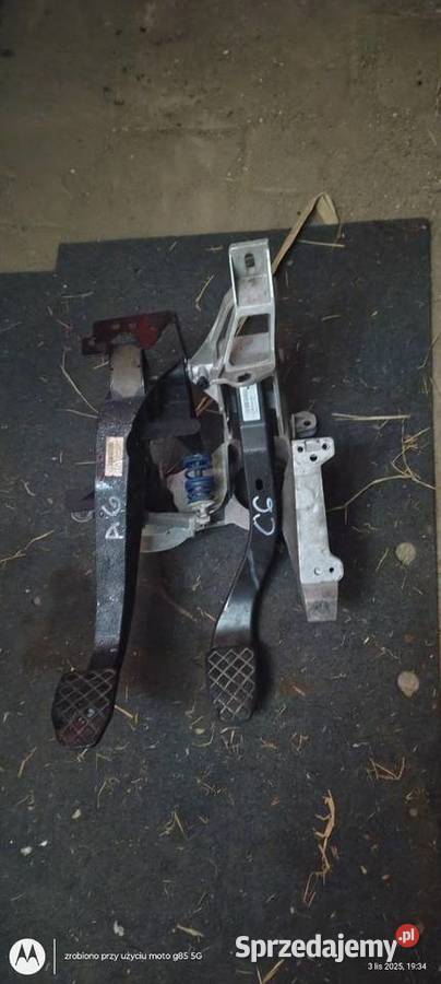 Zestaw pedałów Audi A6 C6 4F manual Lubin