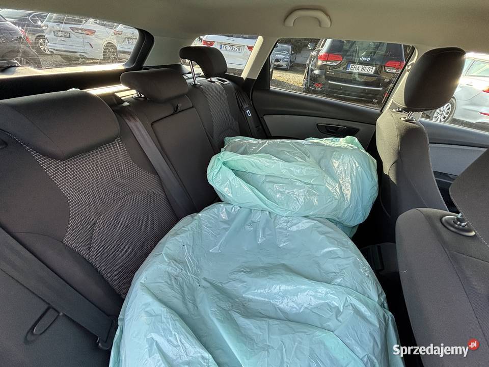 Seat Leon ST wspomaganie kierownicy Paniówki