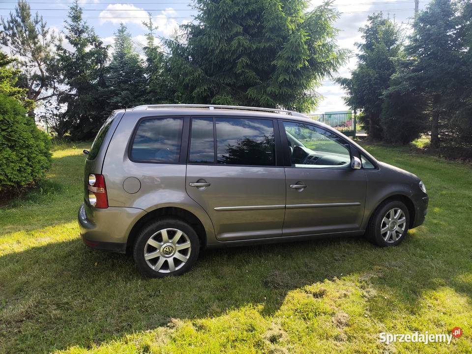 VW Touran 14 benzyna Karsin sprzedam
