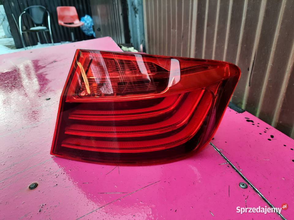 Bmw f10 13r 4drzwi lampa tylna prawa nowa Lampy tylne Pruszków sprzedam
