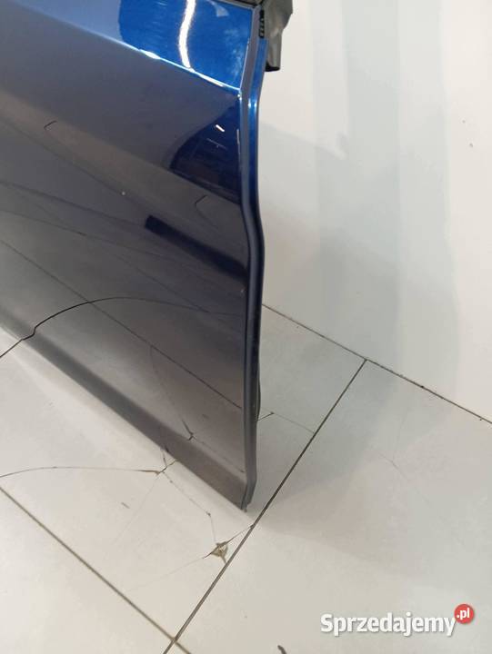 DRZWI PRAWE TYŁ SEDAN C10 Bmw Seria 5 VII