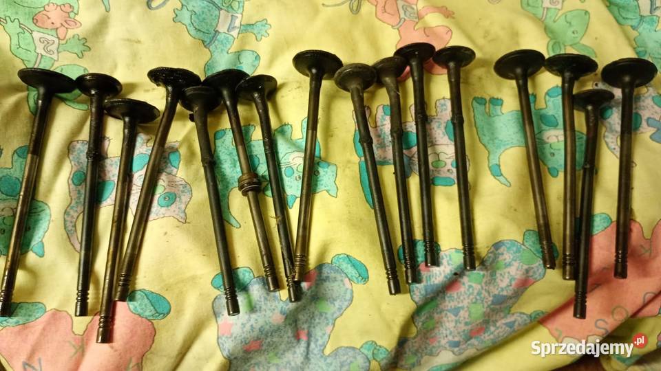 Głowica Dacia sandero 12 16v D4F 734 Porąbka