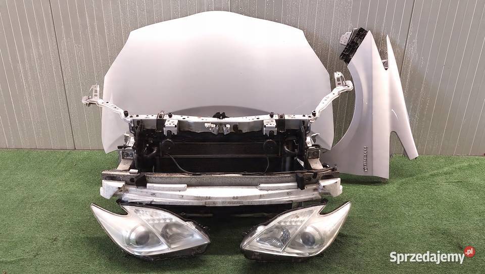 PAS PRZEDNI KOMPLETNY TOYOTA PRIUS III 0915 LAK Pasy przednie i tylne sprzedam