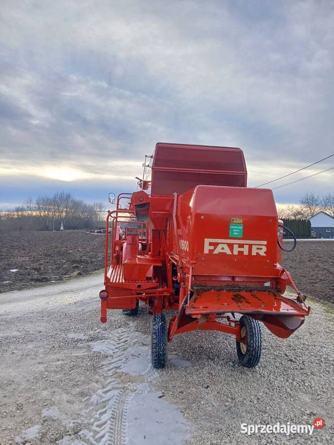 Kombajn fahr M600 z Niemiec Nowy Korczyn