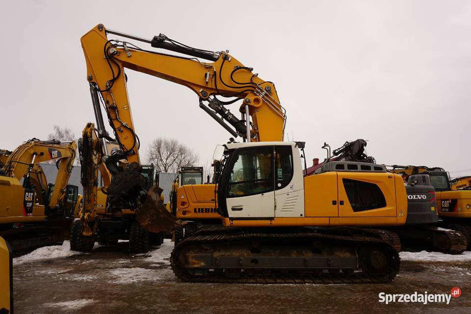 Koparka gąsienicowa Liebherr R 936 2016 Jeziorko sprzedam