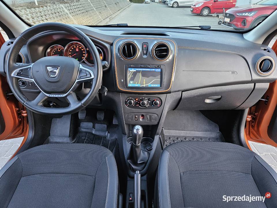 Dacia Sandero Stepway 201718 salon Polska bogata komputer pokładowy Sandero Stepway Rzeszów sprzedam