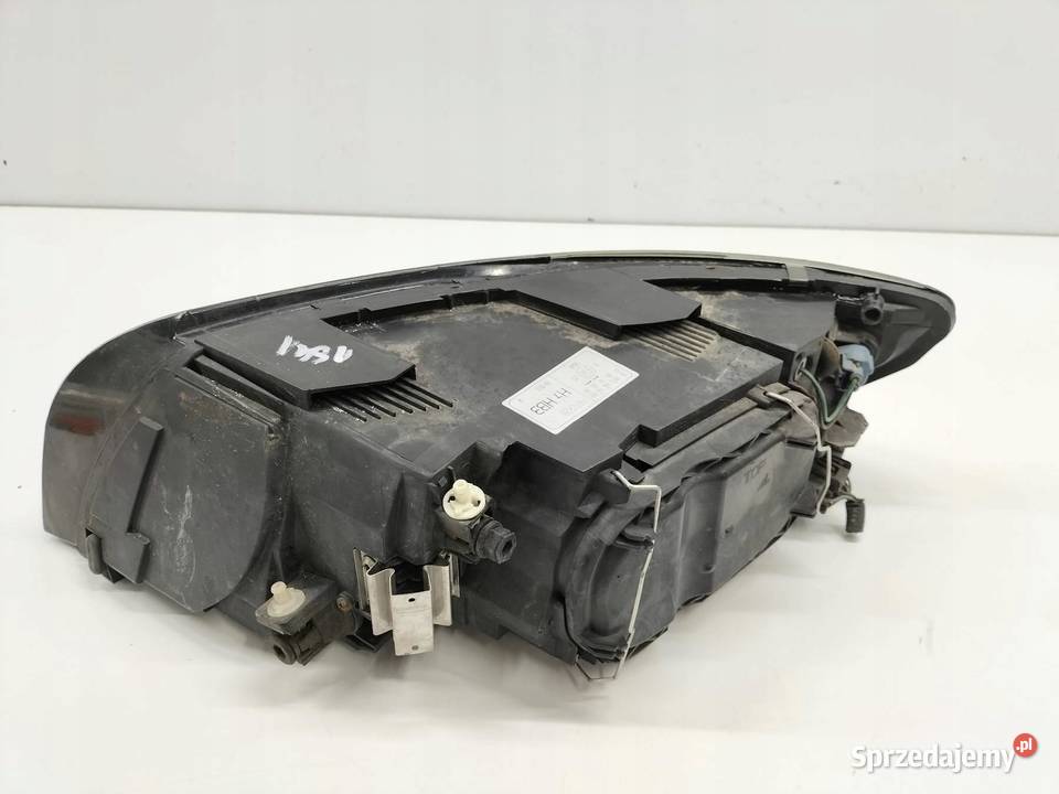 LAMPA PRZÓD PRAWA EU V50 Volvo S40 II 20042012