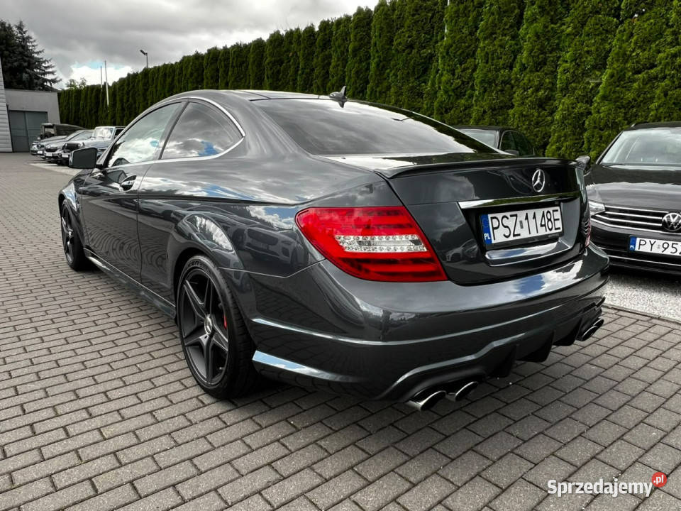 Mercedes C 63 AMG COUPE Panorama HarmanKardon czujnik parkowania
